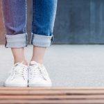 Tendência nº 1 do verão 2025 em Portugal: sapatos vermelhos ganham as ruas